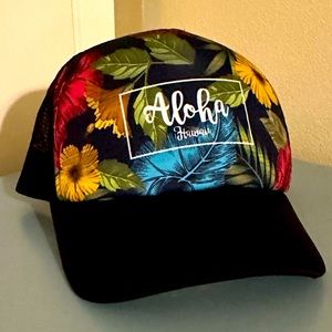 Trucker style hat - NWOT